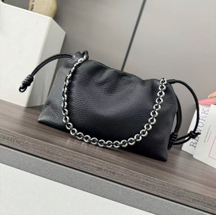 ���K�������ﶬ�¿���ƤŮ����֦�y��ܛ��Ƥ녶���r�Іμ�б���