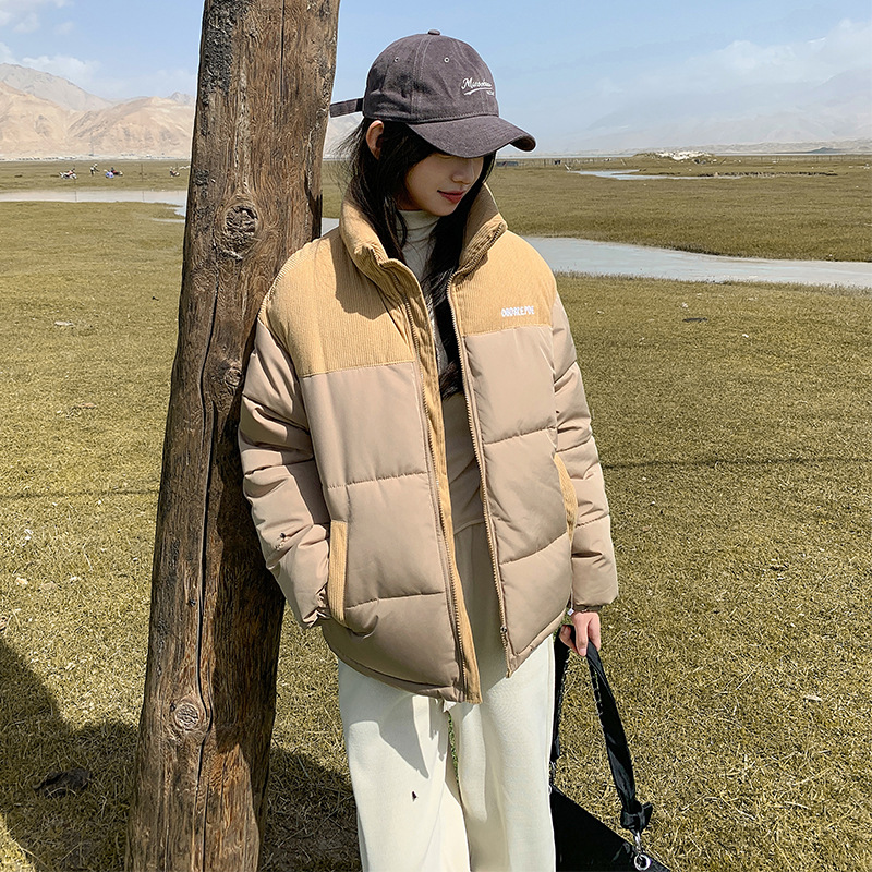 2024 nuevo abrigo corto de invierno para mujeres chaqueta de algodón de invierno de color de acoplamiento de pareja chaqueta de algodón pequeño grueso image 7