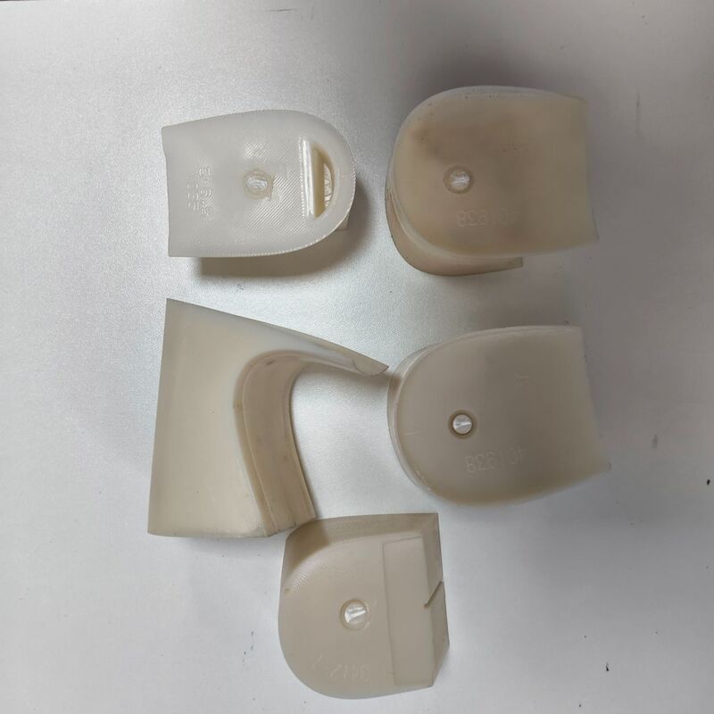 The Factory Opens Molds, Customizes, Processes, and Produces Various Types of Abs Shoe Heels, High Heels, Low Heels, and Women's High Heels The Factory Opens Molds, Customizes, Processes, and Produces Various Types of Abs Shoe Heels, High Heels, Low Heels, and Women's High Heels
