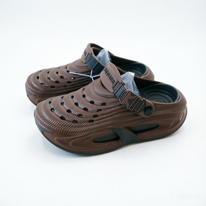 Croc-style Cross-border Large Size Summer New Men's Outdoor Beach Shoes Fashionable Indoor Operating Room Closed-toe_voghion.com