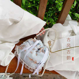 新款国风森系珍珠汉服包立体织花搭配古装流苏小圆包斜跨手拎包