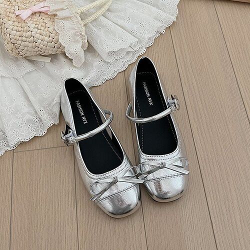 French shallow mouth flat single shoe for women, new summer ballet style retro Mary Jane women's shoes, pair with skirt to wear