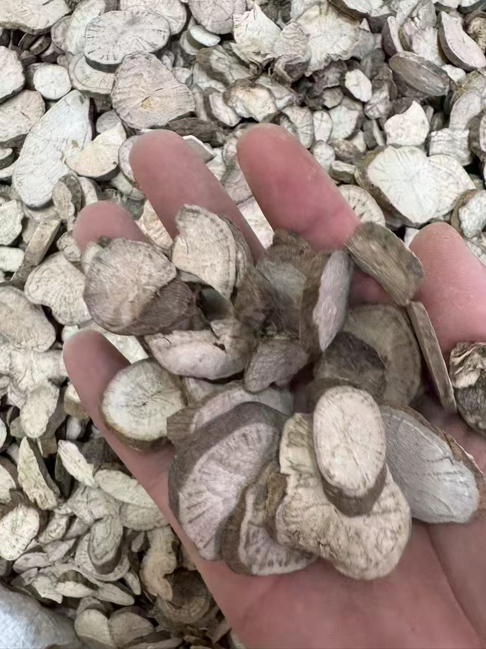Fang Ji Dried Stephania Root Slices Han Fang Ji Traditional Herbal Decoction Ingredient 1000g Bag quality and texture