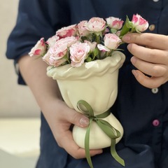 クリーム色セラミック花瓶クリエイティブブーケフラワーホームリビングルーム装飾置物ins高颜値花瓶