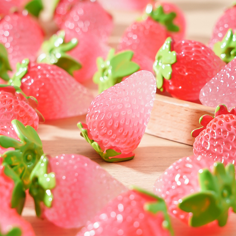 Creative Ice Through Simulation Luminous Strawberry Fruit Macey Diy Handmade Material Jewelry Blind Bag Accessories Small Ornaments