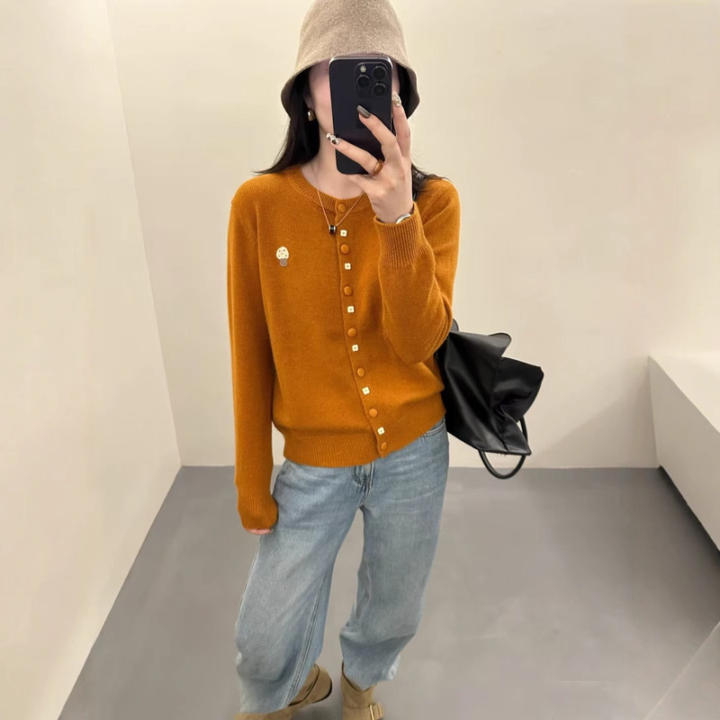 Factory Direct Sale Embroidered Mushroom Round Neck Knit Pullover Sweater for Women Autumn and Winter Lazy Versatile Cardigan Top Jacket