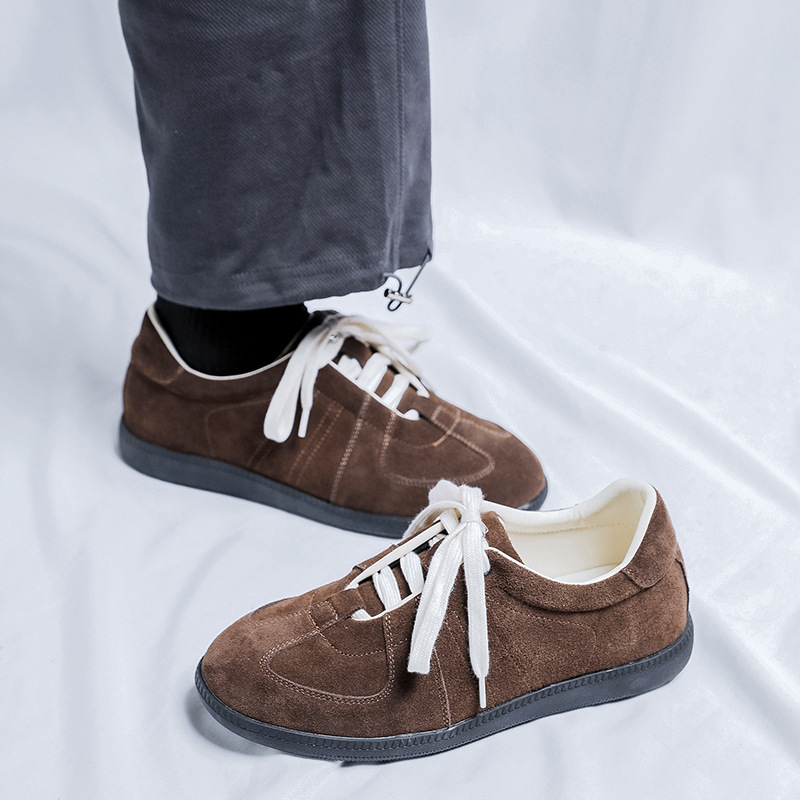 Training Shoes Designed Specifically For Couples, Unisex, Lace-up Casual Sneakers, Low-top Design, New For Fall/Winter 2025._voghion.com