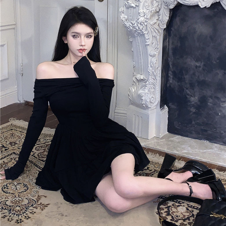 프랑스 스타일 우아한 한 단어 칼라 A-라인 짧은 치마 긴팔 원피스 여자의 가을 착용 달콤한 향신료 소녀 슬림 핏 허리 작은 검은 치마