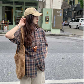 复古文艺气质格纹短袖衬衫女2024夏季新款小众百搭格子Polo领上衣