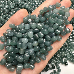 天然翡翠a商品の危険材料の古い型の玉の氷の種の青い水の材料の散珠は玉を配合してビーズをあけて手をつないで数珠の卸売りを編みます。