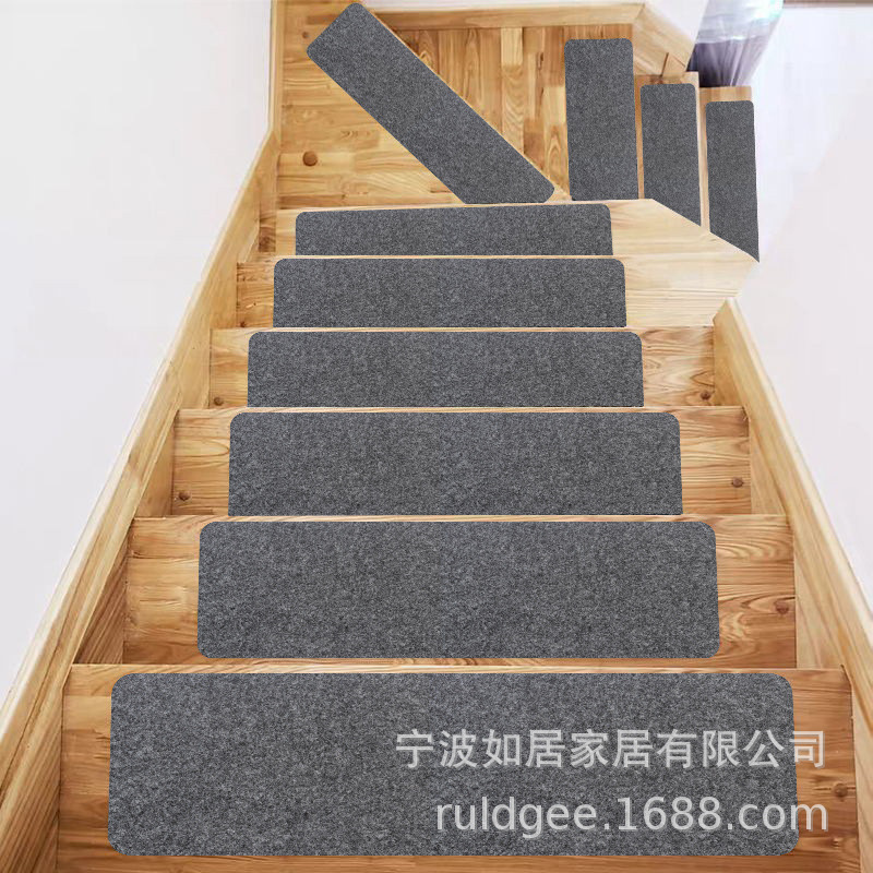 跨境亚马逊楼梯垫踏步垫地垫免胶自粘tpr防滑垫拉绒反复使用pvc