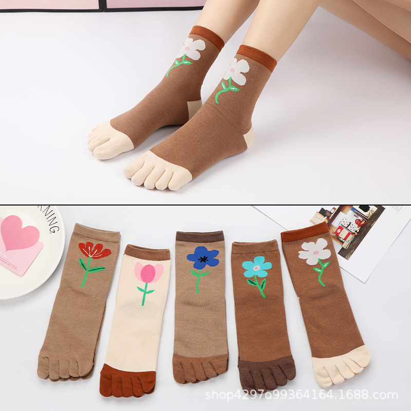 Socks for summer and autumn for leisure