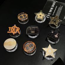 D家轻奢包包磁吸支架可伸缩便捷支撑桌面胸针款支架磁吸壳通用