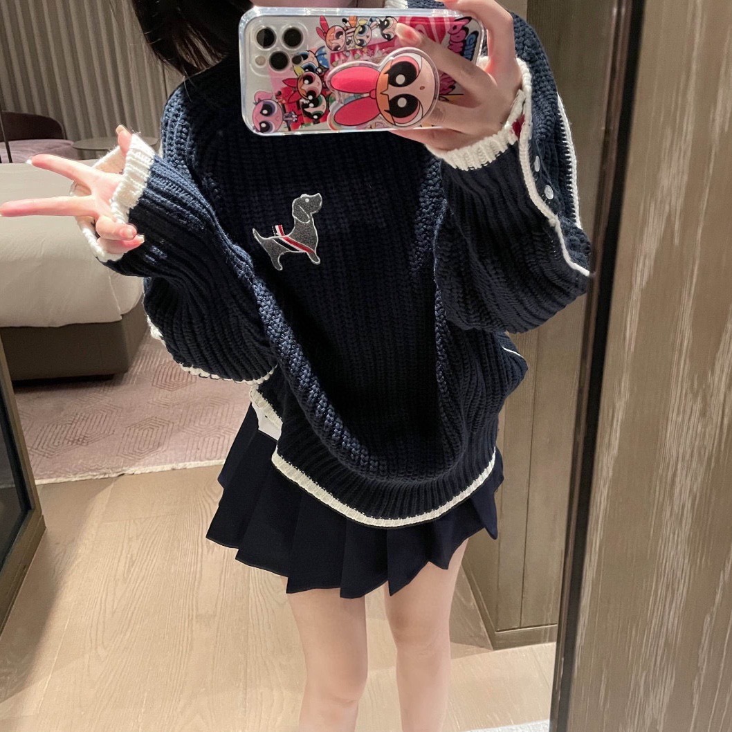 TB秋冬新款四杠条纹休闲宽松显瘦套头毛衣韩版圆领拼白边针织衫潮