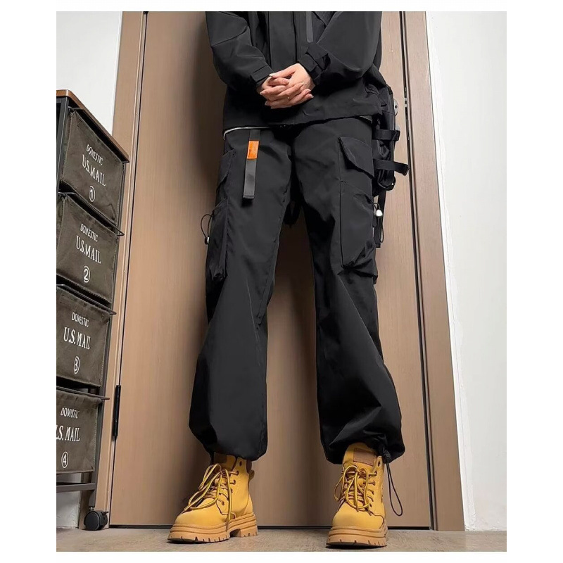 American High Street Cargo Pants for Men, Functional Military Umbrella Three-Proof Jacket Pants to Match Yellow Martin Boots American High Street Cargo Pants for Men, Functional Military Umbrella Three-Proof Jacket Pants to Match Yellow Martin Boots