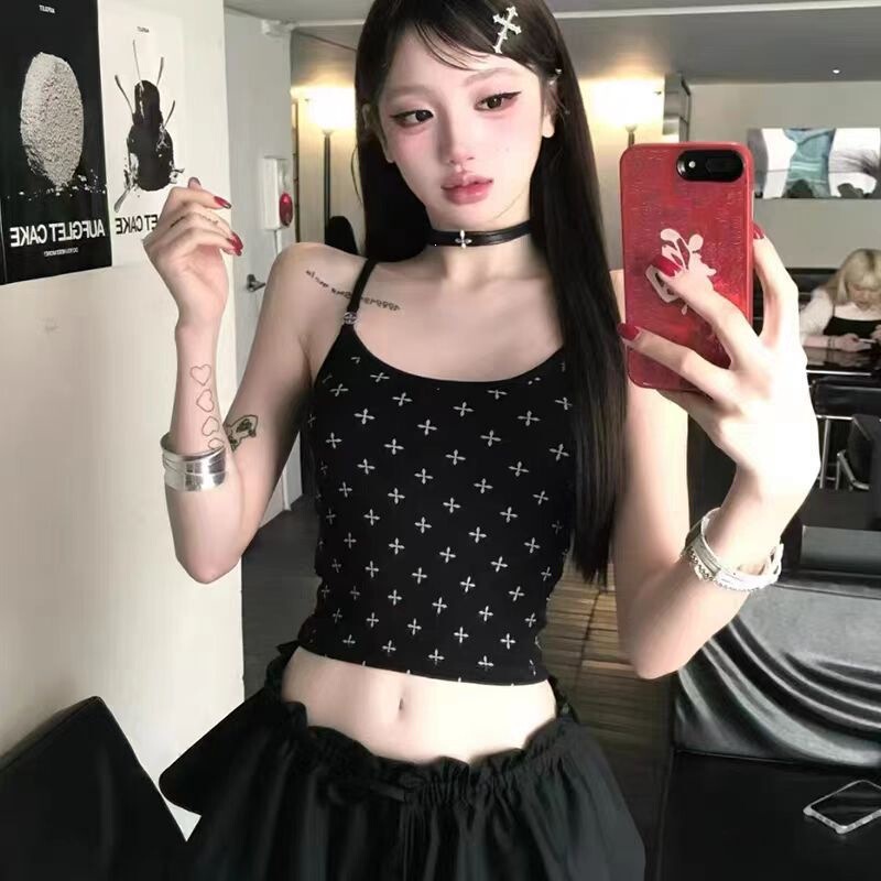 Black Garden Sports Camisole with Cross Floral Print, Slim-Fit Short Tank Top, New Summer Women's Top T-Shirt Black Garden Sports Camisole with Cross Floral Print, Slim-Fit Short Tank Top, New Summer Women's Top T-Shirt