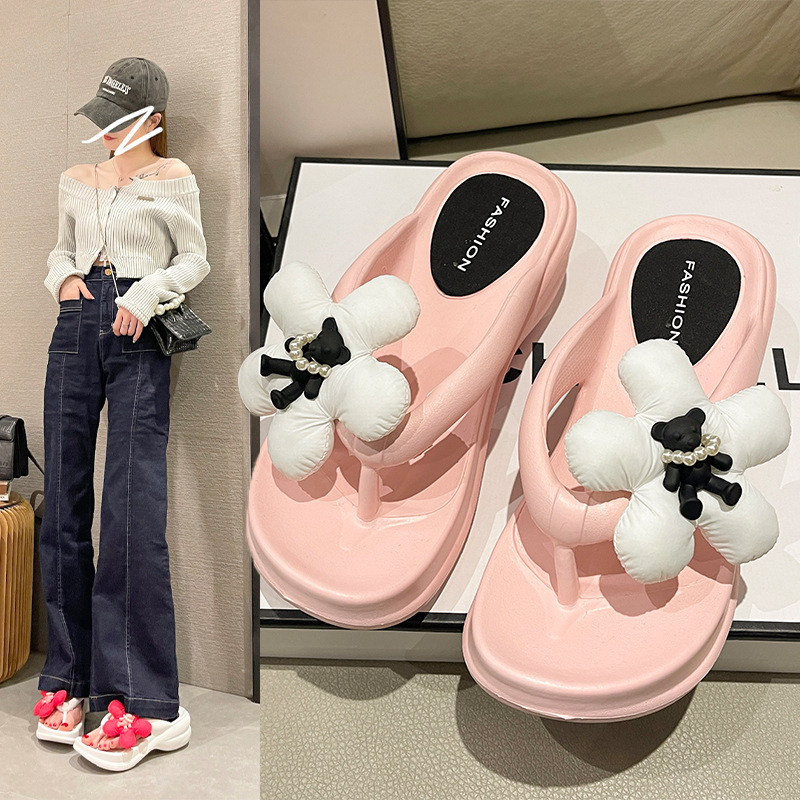 Flip-flops Women's Summer Outfit Fashionable Bear Flower Flip-flops Non-slip Beach Seaside Flip-Flops