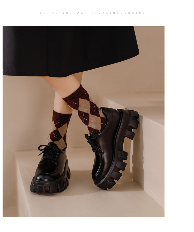 Mocassini donna stile britannico con zeppa in pelle_voghion.com
