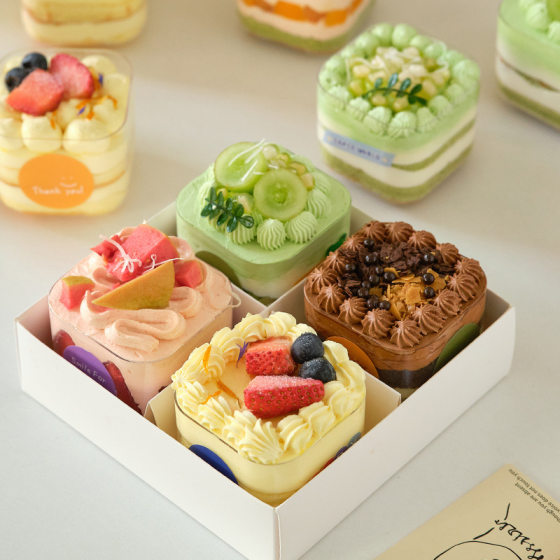 Net red packaging box cake baking dessert cup transparent plastic mousse tiramisu box disposable packing box