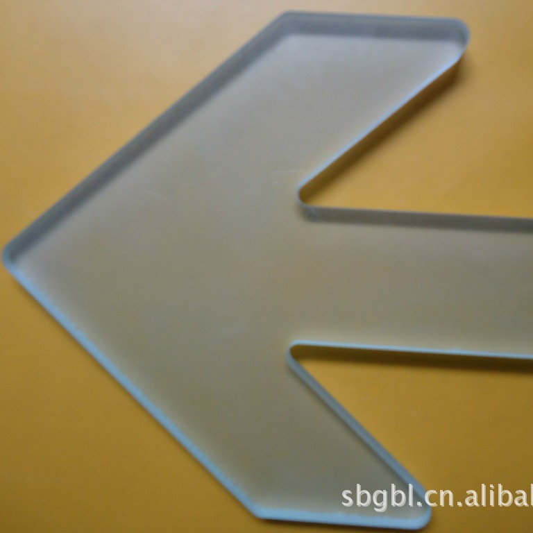 供应顺宝钢化玻璃加工 指示牌钢化玻璃加工