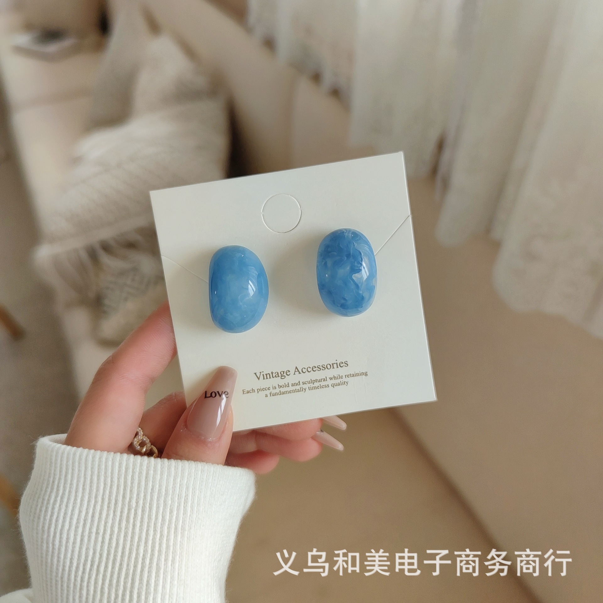 Summer quiet ocean blue round geometric earrings ins simple retro temperament Korean style curved earrings earrings