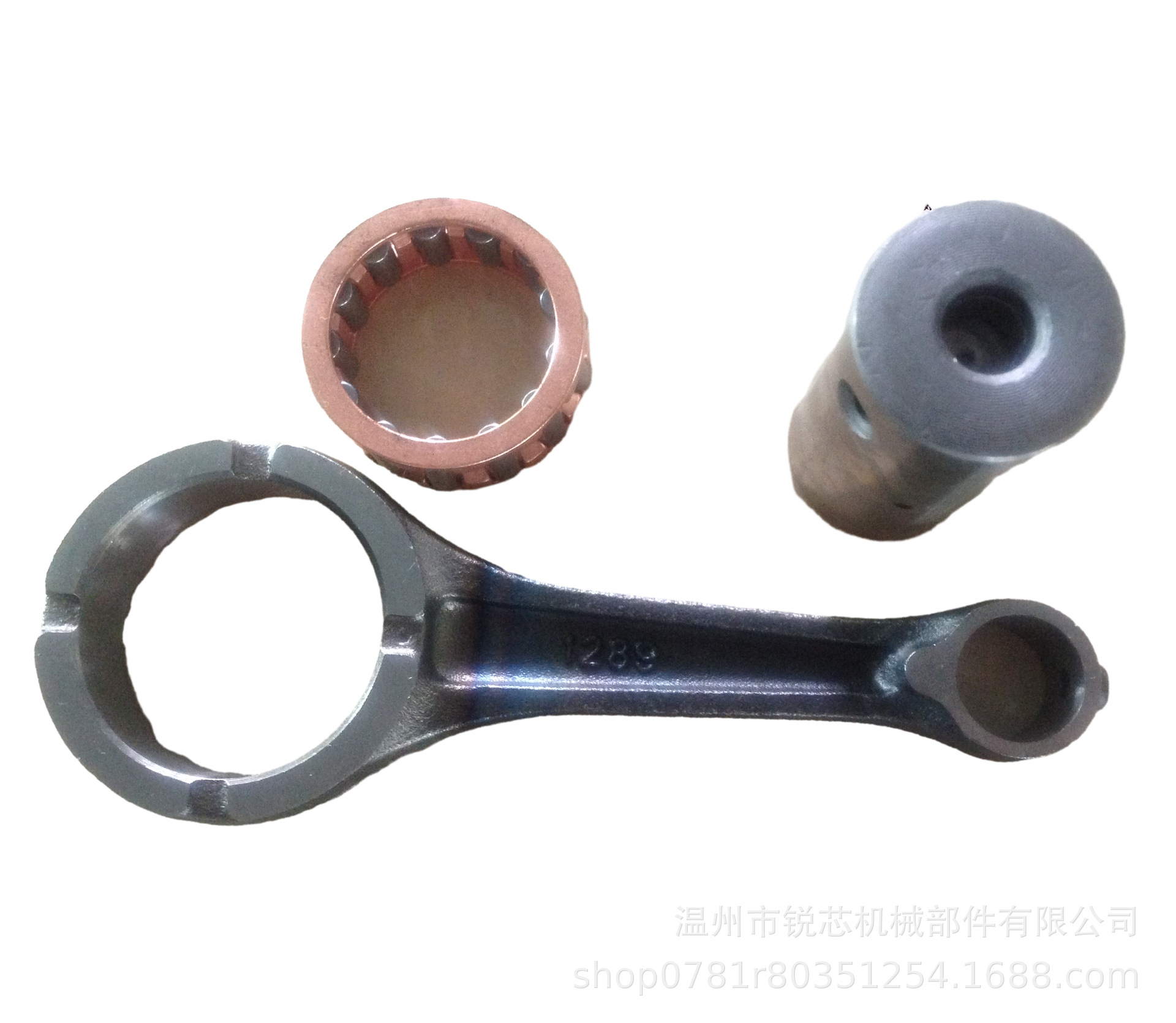 Motorcycle engine connecting rod parts suitable for KAWASAKI BARAKO B175 crankshaft connecting rod parts