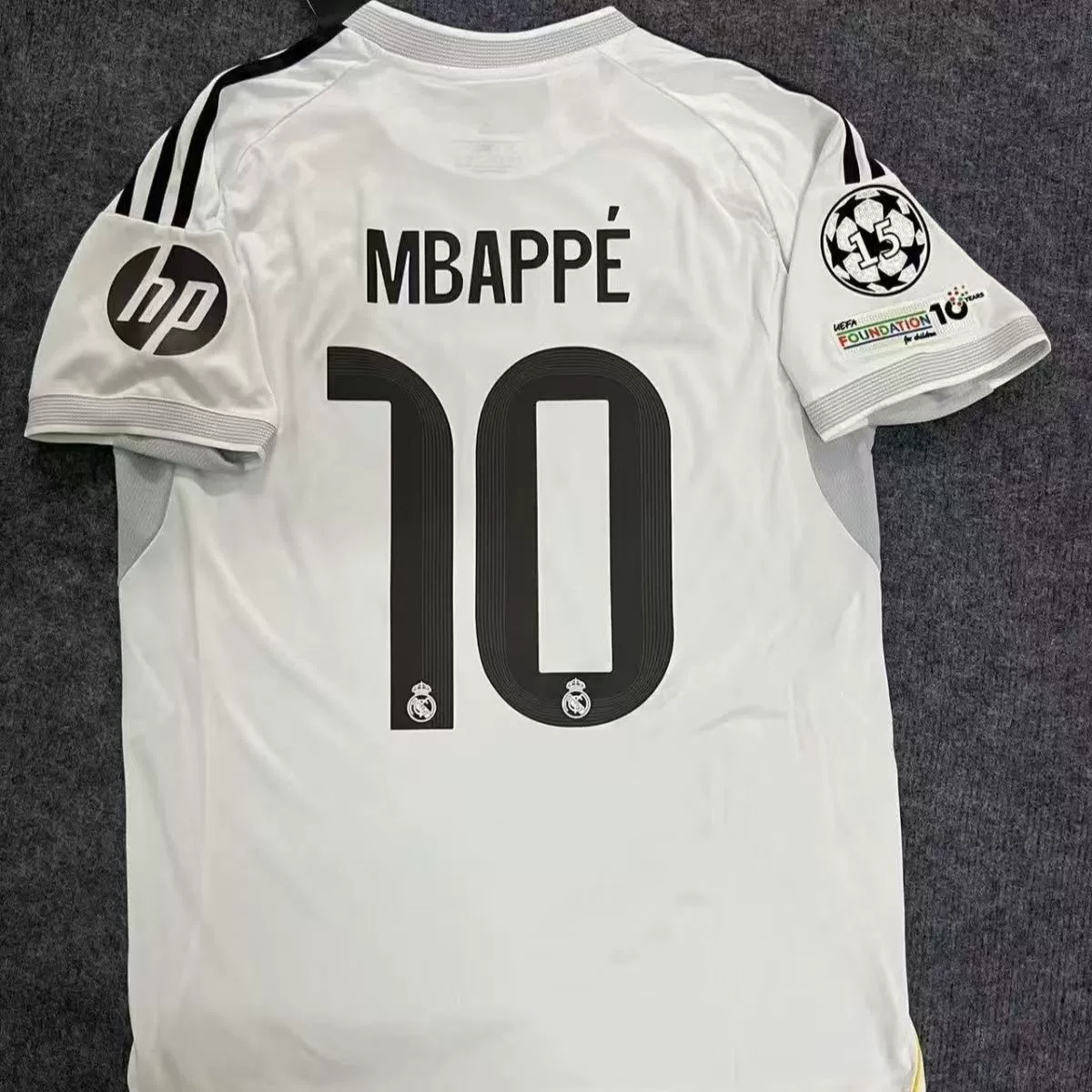 Футболка сборной Реал Мадрид №10 Мбаппе №5 Беллингем №7 Винисиус домашняя и выездная форма