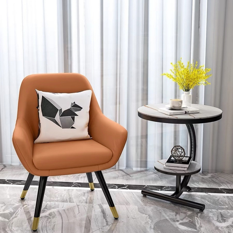 Mesa de té de balcón una mesa, dos sillas, tres juegos de mesas y sillas al aire libre, mesas de té de ocio, mesas redondas, sofá.