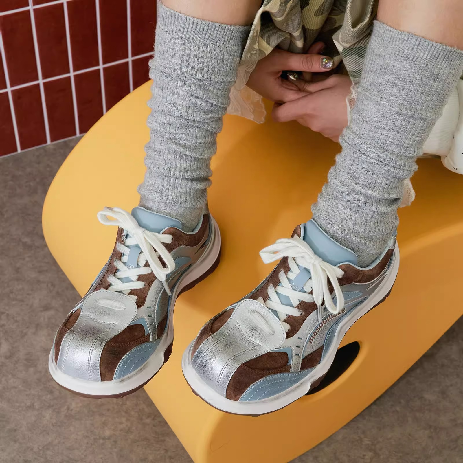 Masovism 2025 nuevo nicho popular diseño de moda zapatos de garra de primavera zapatos deportivos de suela gruesa zapatos casuales de cabeza grande