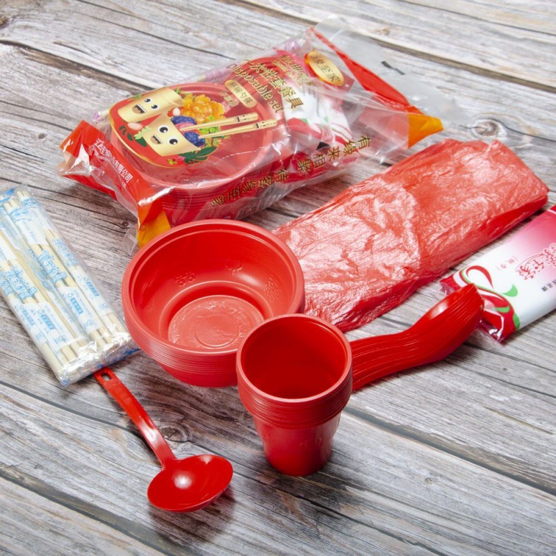 Bowl y palillos desechables set de cubiertos rojo banquete de boda cubiertos caseros combinación de tazas de tazón 10 personas