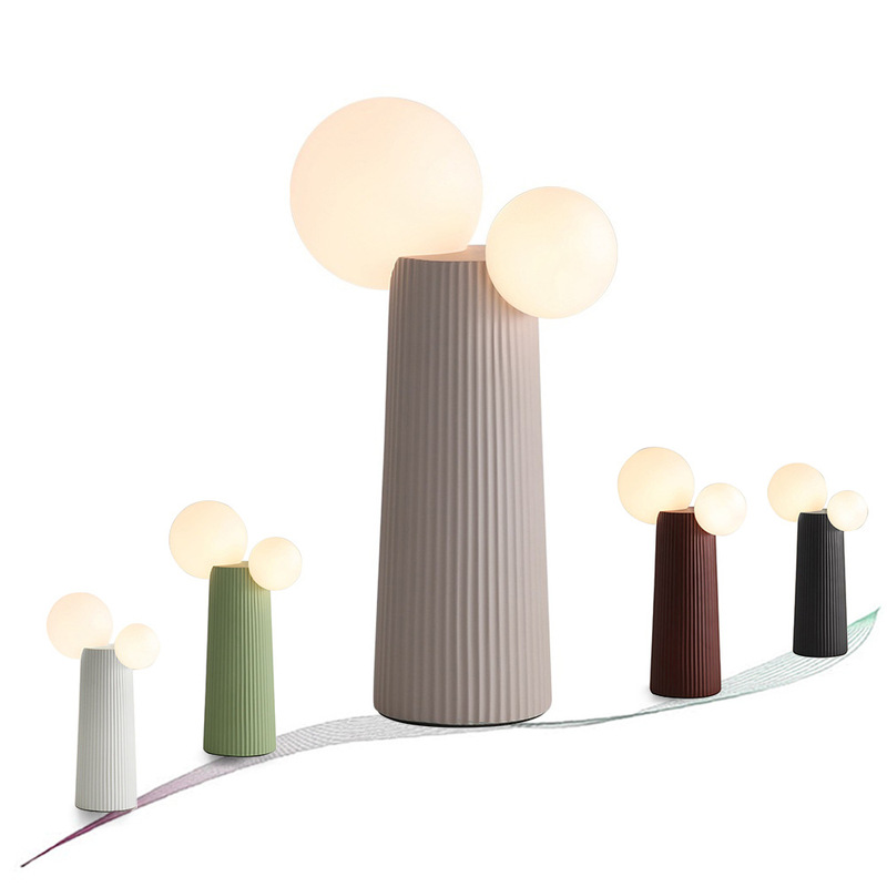 Bedroom Bedside Lamp, Modern Minimalist Art Decoration, Cactus Table Lamp, Cream Style, High-End Living Room Eye Protection Table Lamp