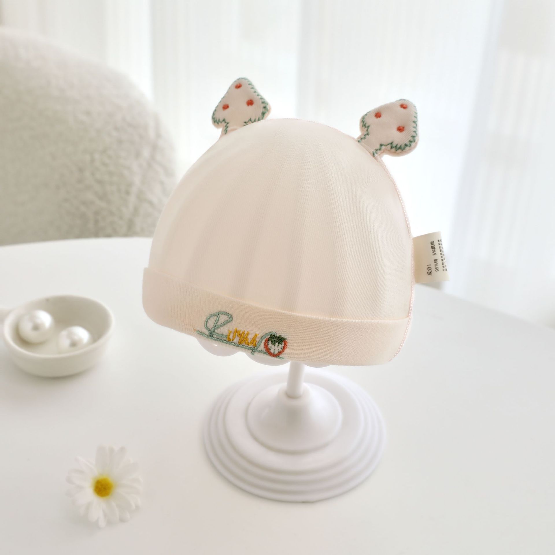 Strawberry sweetheart hat-pink