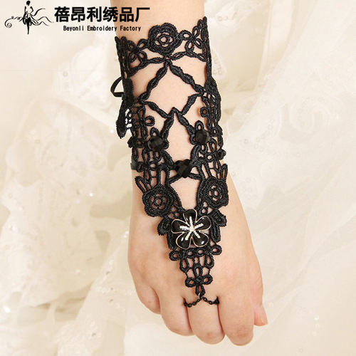 White Lolita Sheer Water Soluble Embroidered Lace Triangle Flower Backless Blouse Gloves Fashion Accessory Wholesale Handmade