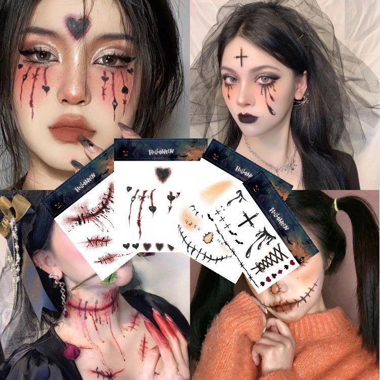 ハロウィーンのキラキラカボチャのタトゥーは小さな悪魔の目尻のメイク顔のシールの小さな魔女の顔のタトゥーを貼っています|undefined