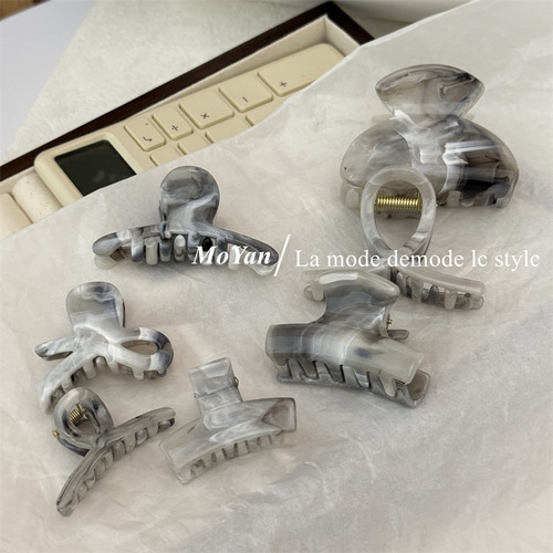 Water-based black series claw clip small size hair clip cute mini clip versatile hair clip side bang clip simple hair clip