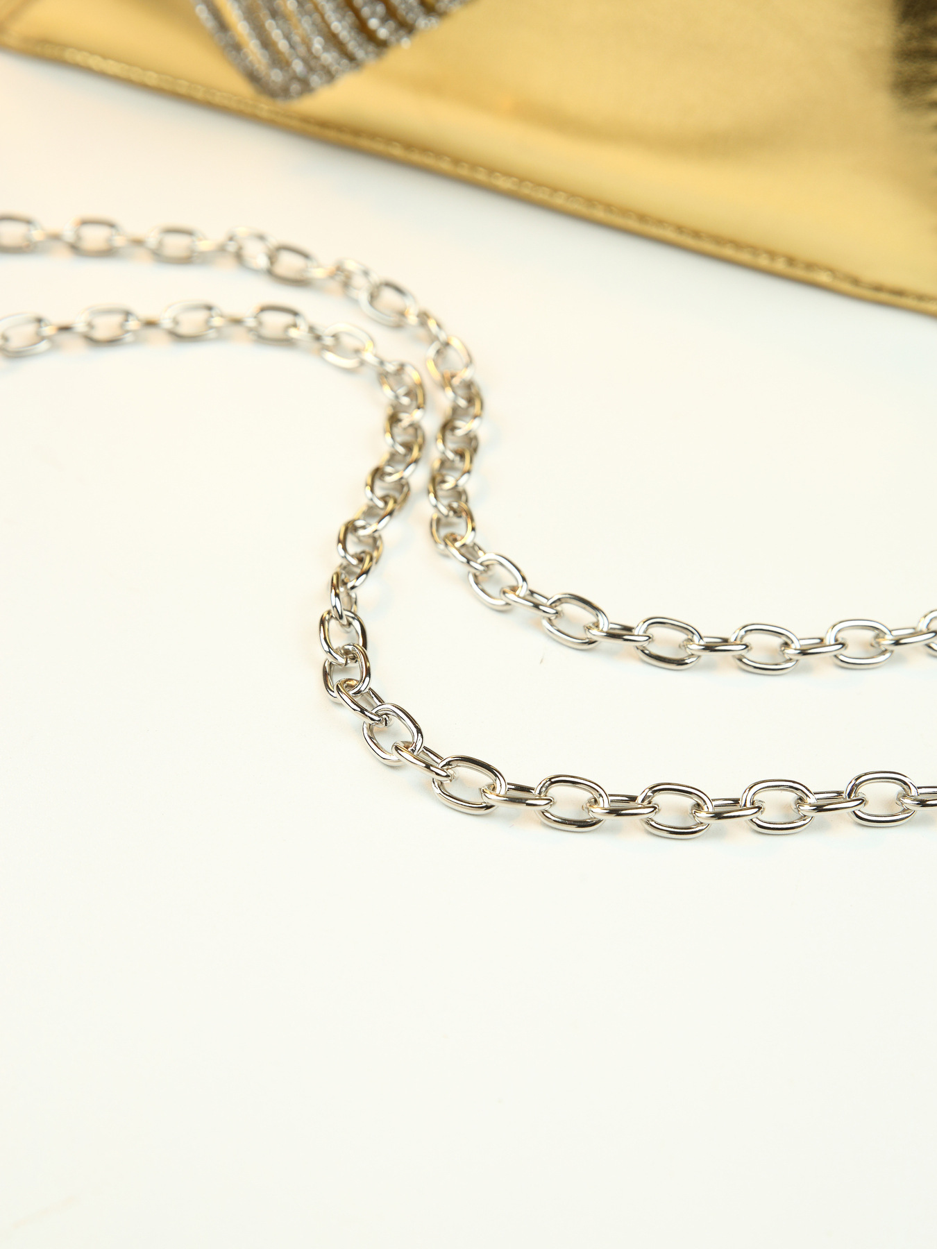 Elegante borsa a mano di lusso tempestata di diamanti, borsa quadrata da donna finemente realizzata per feste, con catena, da portare a tracolla o a spalla._voghion.com