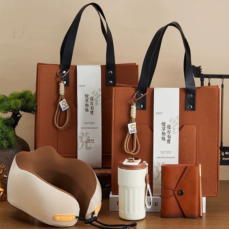 2026 Mid-Autumn Festival gifts: practical and high-end gift sets for clients, employees, companies, and businesses, including luxury handbag gift boxes 2026 Mid-Autumn Festival gifts: practical and high-end gift sets for clients, employees, companies, and businesses, including luxury handbag gift boxes