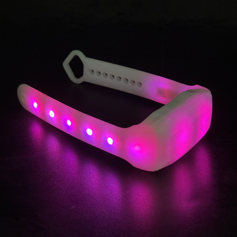 Pulseras LED personalizadas con control por puntos para festivales de música y conciertos, pulseras de animación con control remoto DMX, personalizadas con tu propio diseño.