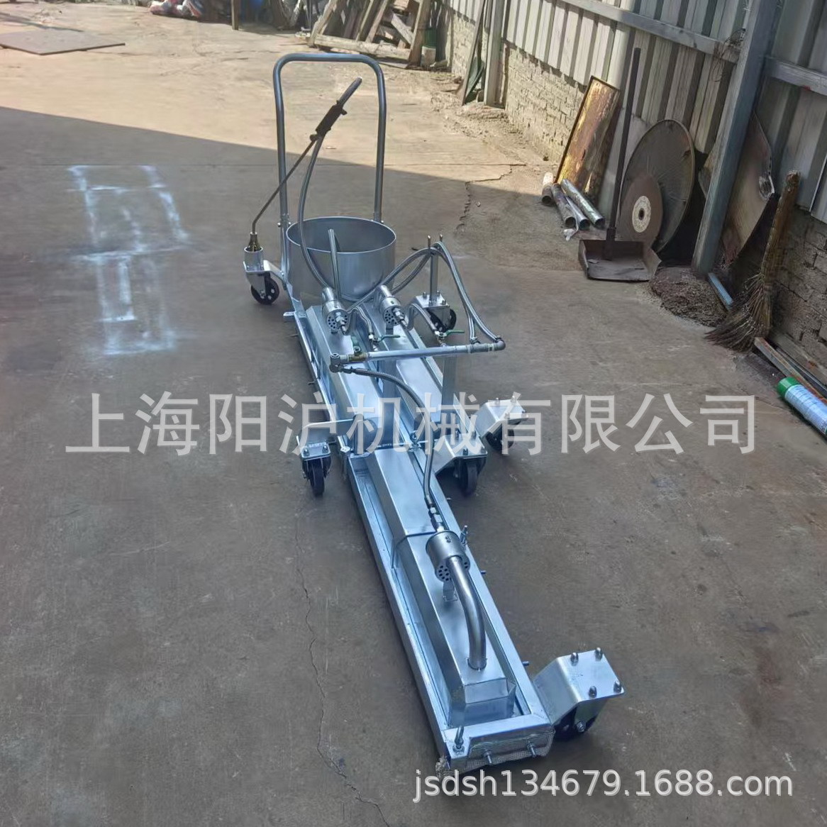 坑槽修补机，沥青路面热再生，加热板，路面养护车，综合养护车