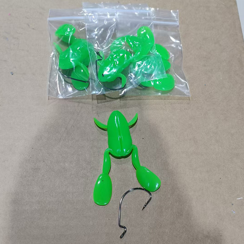 浮水路亚软饵蹬腿蛙仿生踢水蛙雷蛙假饵黑坑野钓打黑浮水蹬腿蛙