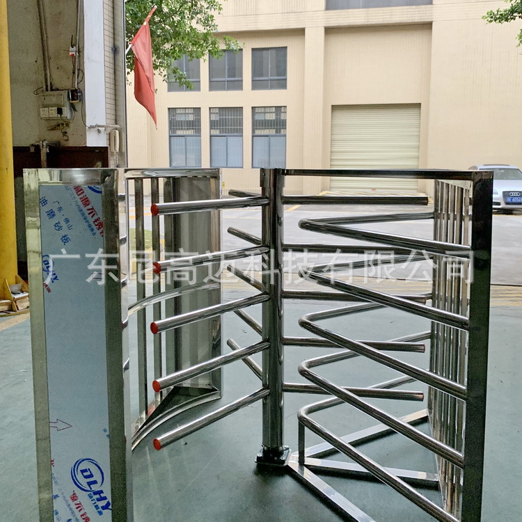 娄底达州吴忠景区火车站出站口单向门不锈钢手动半高单向转闸厂家