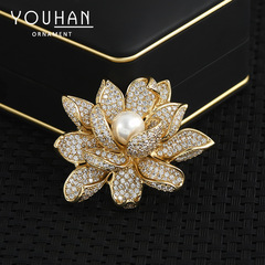 Luxurious Heavy Industry Zirconium Lotus Brooch High-End Plant Flower Boutonniere Suit Coat Design Pin Accessory Gift