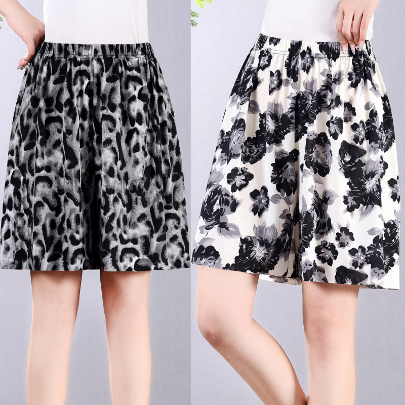 New Summer Women's Thin Ice Silk Loose Shorts Mid-Length Pants Middle-Aged Women's Five-Point Pants Culottes Elastic Mom
