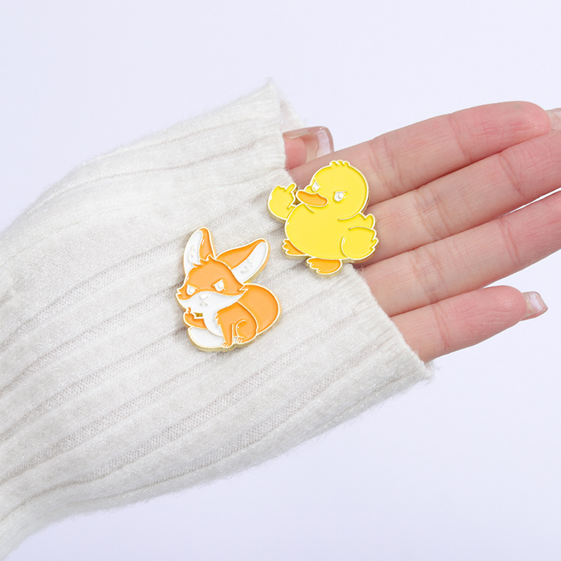 8g Weight Brooches Classification Cute Pin Rabbit Animal Cartoon Alloy Metal Plating Unisex Brooches