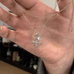 軽豪華高級感クロス金剛杵ジルコンのネックレス