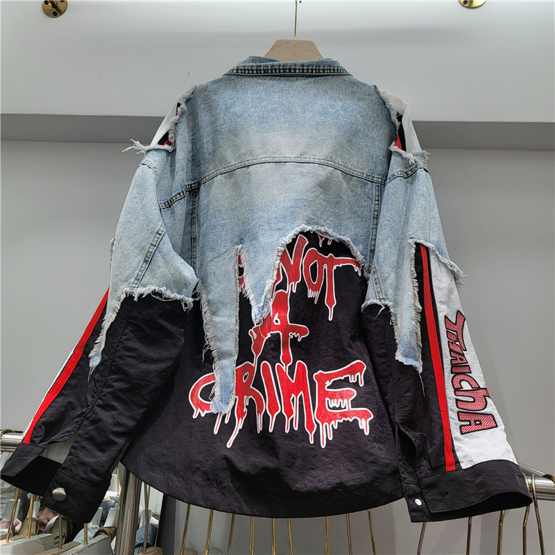 Chaqueta Corta de Mezclilla con Estampado de Letras y Color Contraste para Mujer de Poliéster