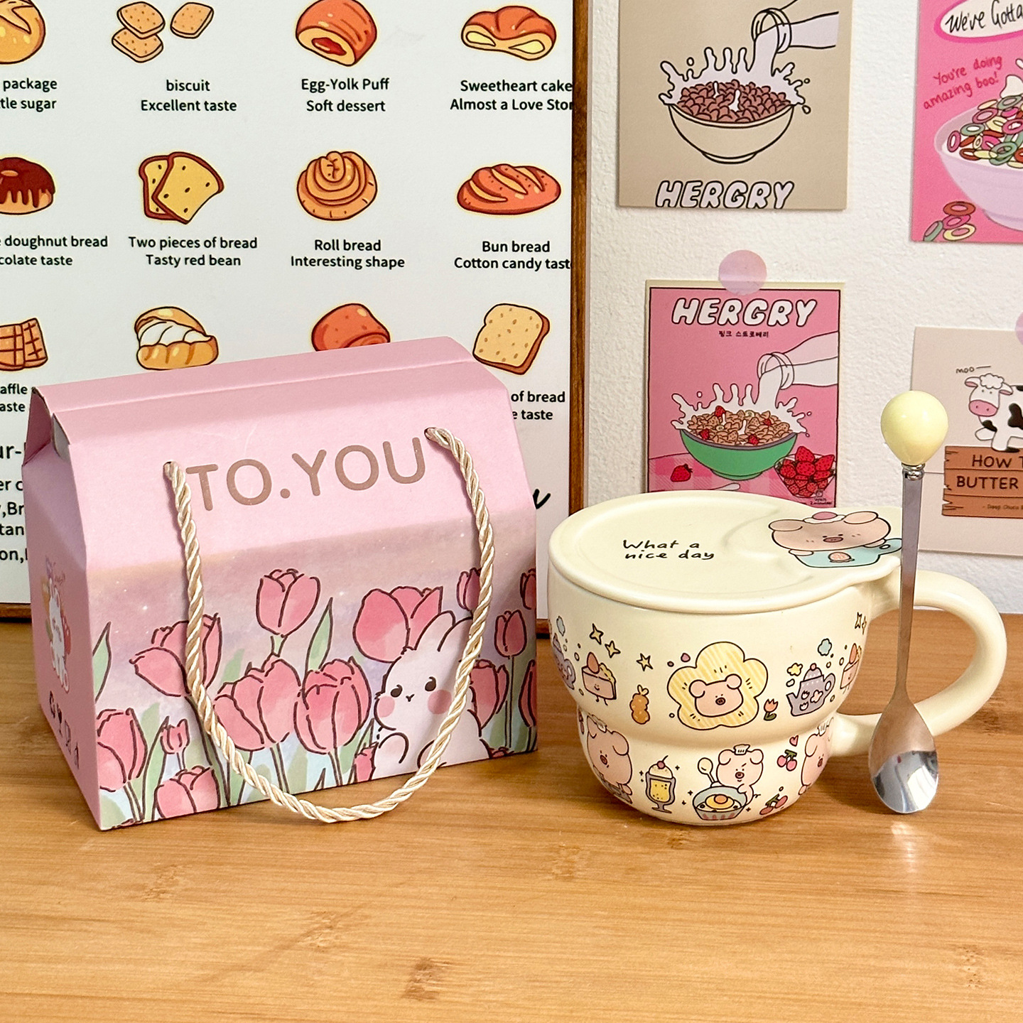 Taza de cerámica Taza con tapa Taza de agua para niñas de alto valor Regalo de cumpleaños en casa Regalo de mano Taza de café de pareja