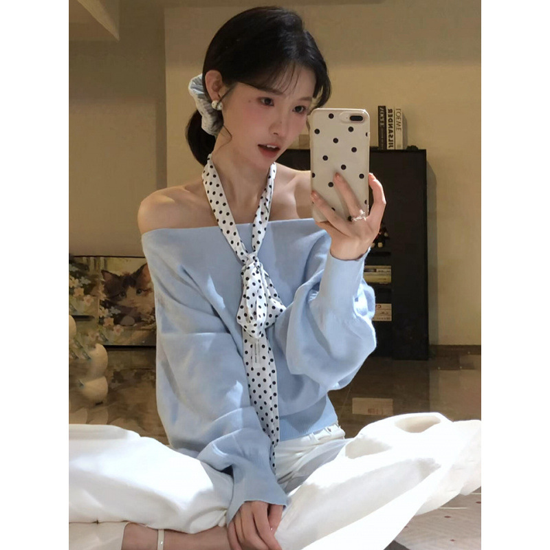 法式浅蓝色一字肩针织衫女秋冬新款设计感外搭长袖上衣薄款毛衣|undefined