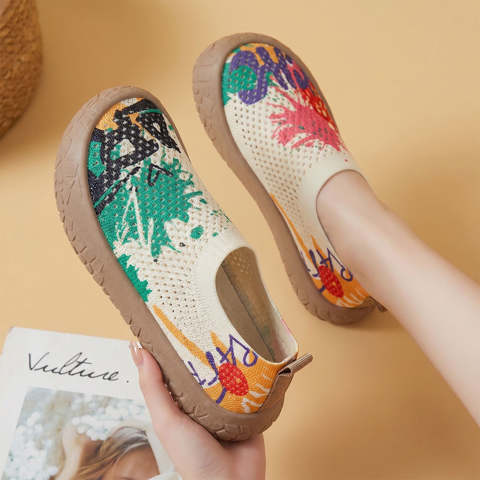 2026 primavera nuevos zapatos de tela, zapatos de mujer cómodos con suela suave, zapatos de tela única cómodos, zapatos casuales ligeros con un pie