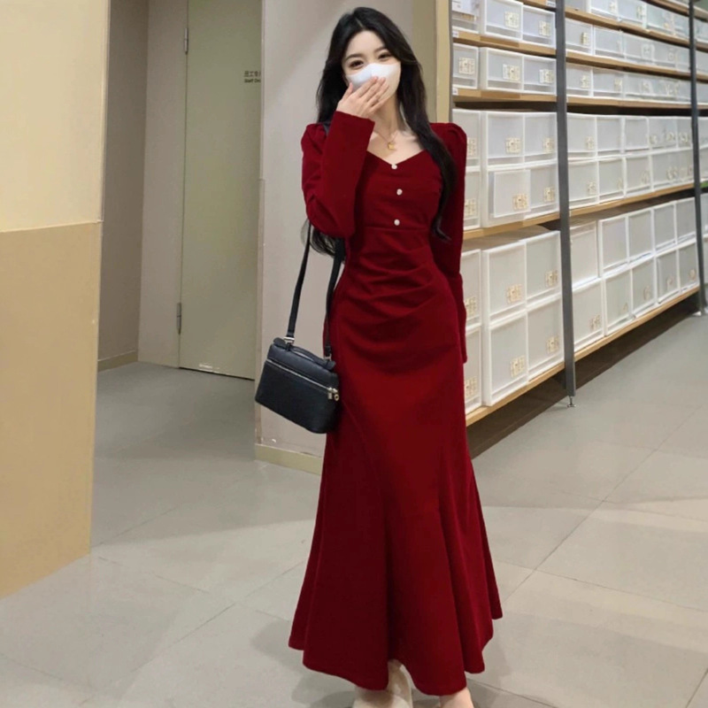 Super Nice New Year's Shirt, Red Velvet Dress, Autum Waist Slimming Look Fishtail Skirt, High-End Small Fragrant Skirt